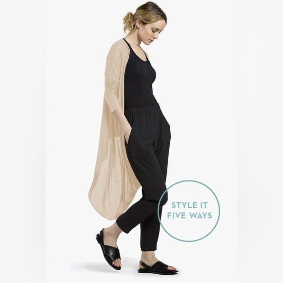 Mitera The Nadia Loop Cardigan in Blush Pink S - Picture 3 of 11